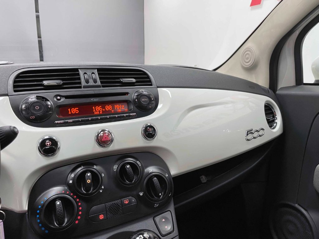 FIAT 500 1.2 LOUNGE 69CV - 22
