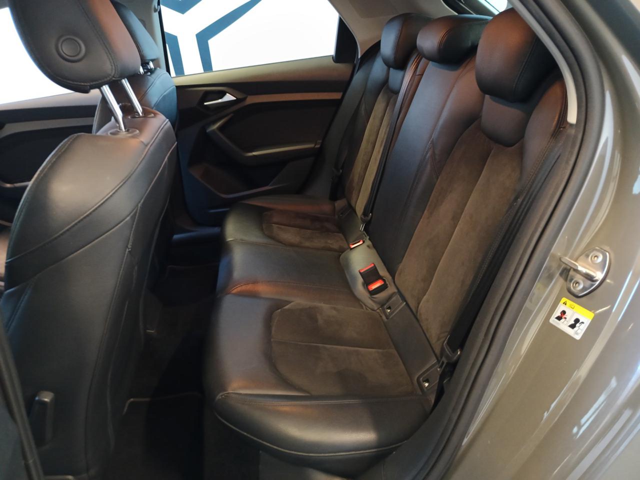 AUDI A1 SPB 30 TFSI S line edition - 9