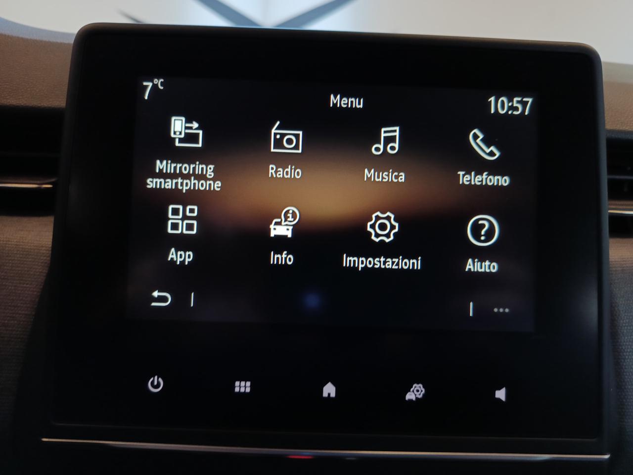 RENAULT Clio Full Hybrid Automatica 145 CV Evolution - 14