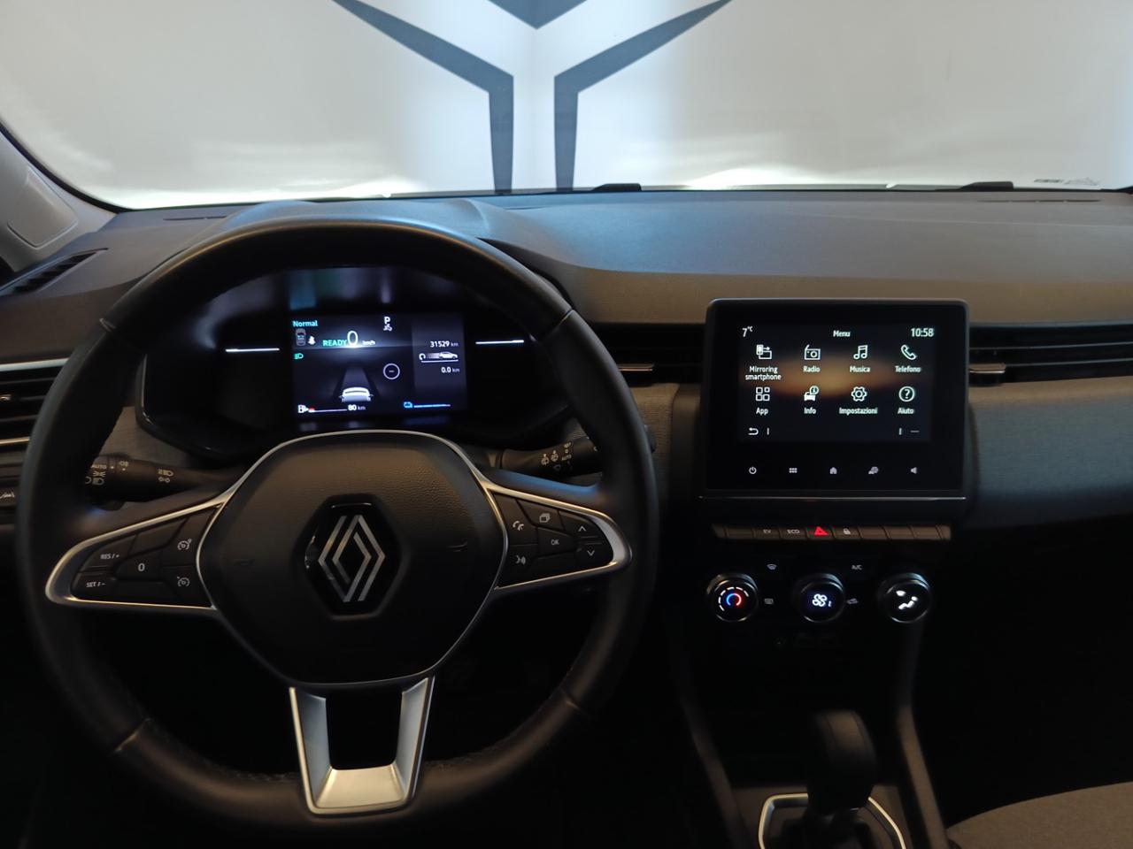 RENAULT Clio Full Hybrid Automatica 145 CV Evolution - 11