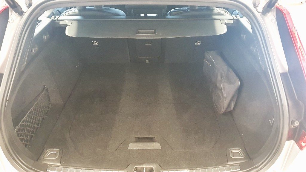 VOLVO V60 Cross Country B4 (d) AWD automatico Plus - Grid Foto 8