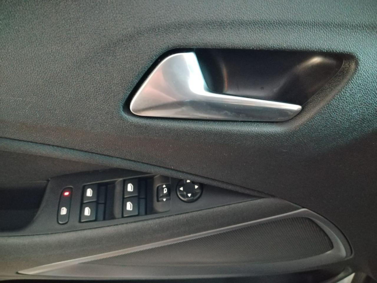 OPEL Crossland 1.2 Turbo 12V 110 CV Start&Stop Edition - 9