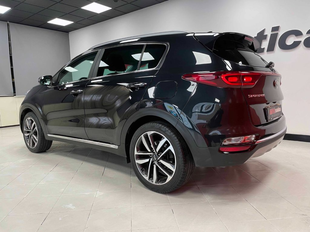 KIA Sportage 1.6 CRDI 115CV 2WD - 8