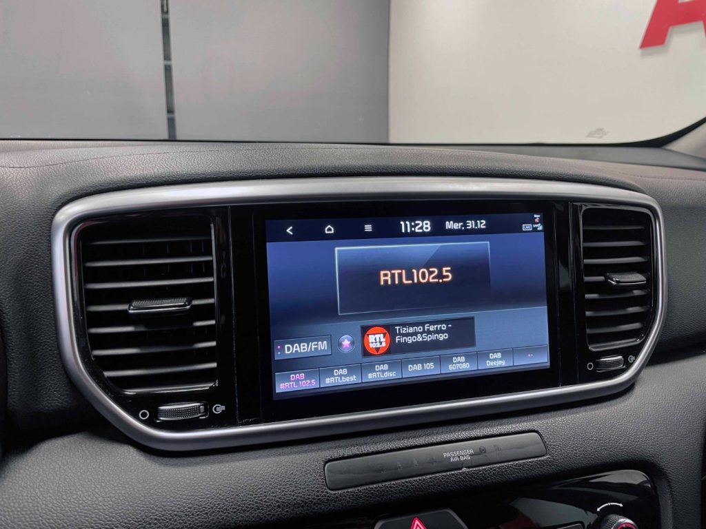 KIA Sportage 1.6 CRDI 115CV 2WD - 24