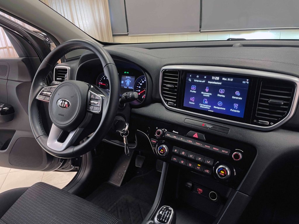 KIA Sportage 1.6 CRDI 115CV 2WD - 48