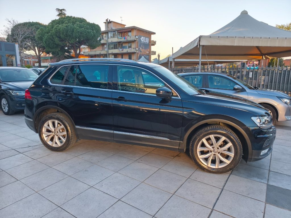 VOLKSWAGEN Tiguan 2.0 TDI 150CV 4MOTION DSG Sport & Style BMT - 7