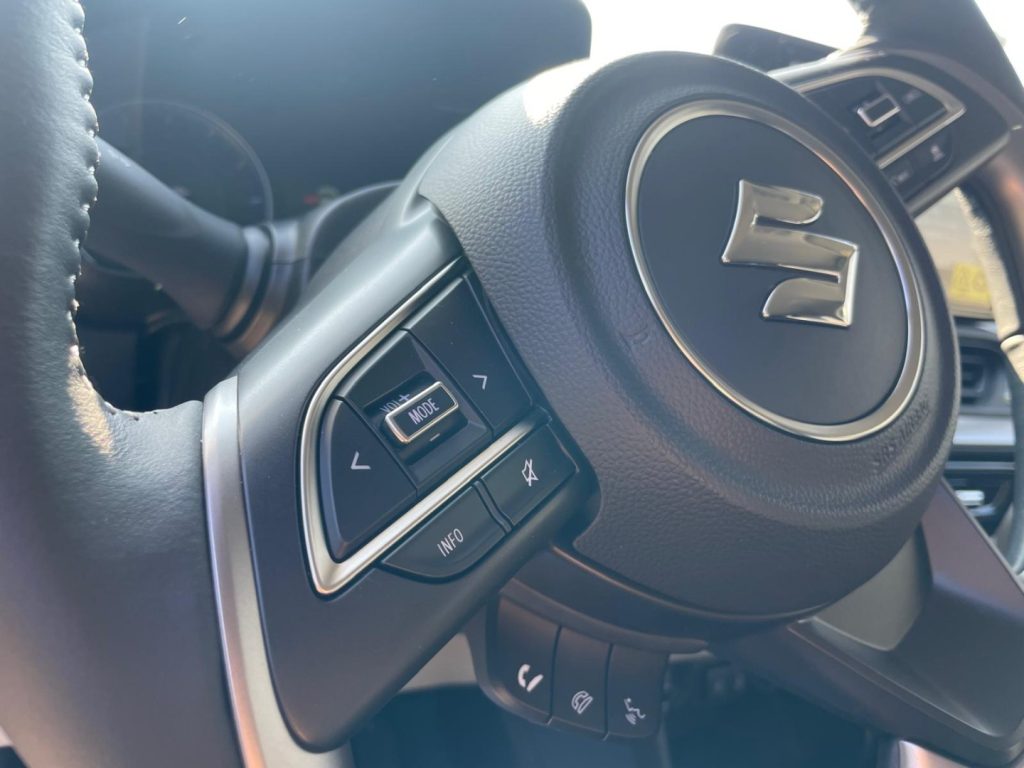 SUZUKI Swift 1.2 Hybrid Top - 16