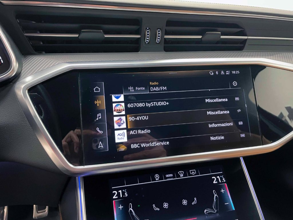 AUDI RS6 AVANT 4.0 TFSI V8 QUATTRO TIPTRONIC - 25