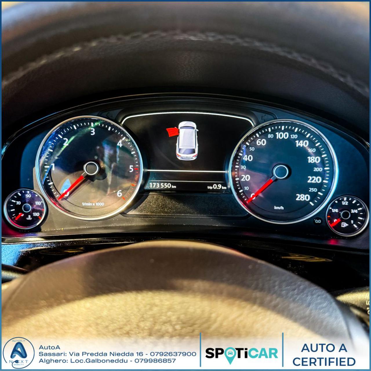 VOLKSWAGEN Touareg 3.0 TDI 204 CV tiptronic BlueMotion Techn. Executi - 28