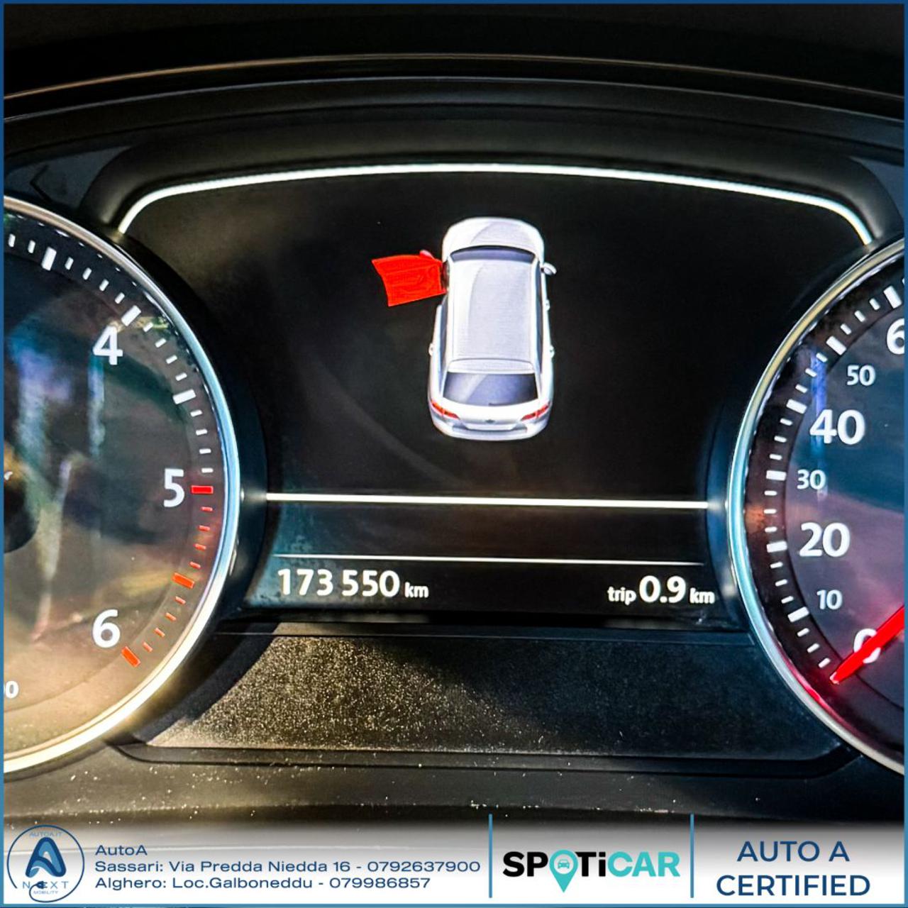 VOLKSWAGEN Touareg 3.0 TDI 204 CV tiptronic BlueMotion Techn. Executi - 29