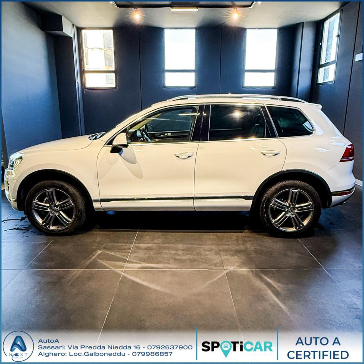 VOLKSWAGEN Touareg 3.0 TDI 204 CV tiptronic BlueMotion Techn. Executi - 8