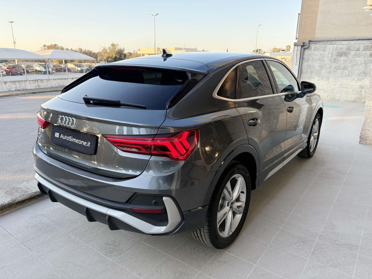 AUDI Q3 SPB Sportback 35 TDI S tronic S line edition - 5