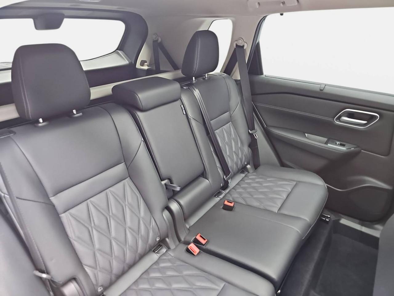 NISSAN X-Trail e-Power e-4orce 4WD 5 posti Tekna 213 cv. - 13