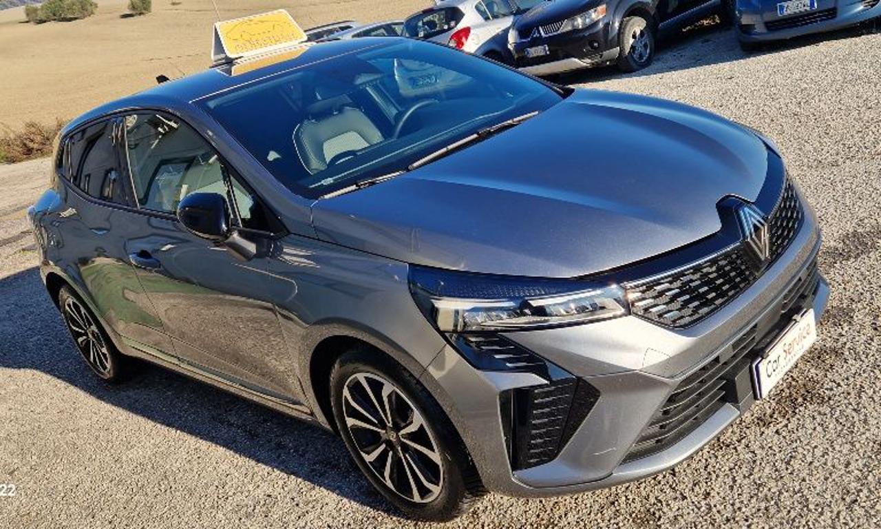 RENAULT Clio TCe 90 CV 5 porte Techno ok neopatentati - 3