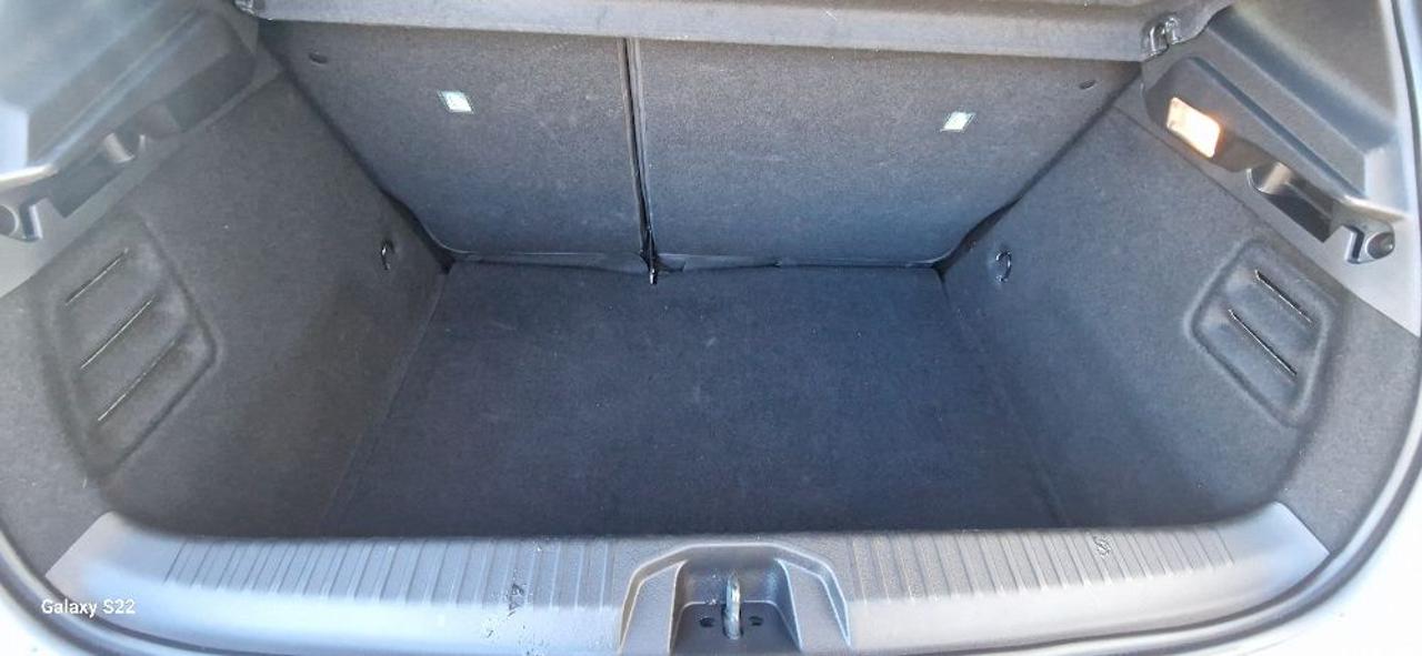 RENAULT Clio TCe 90 CV 5 porte Techno ok neopatentati - 16