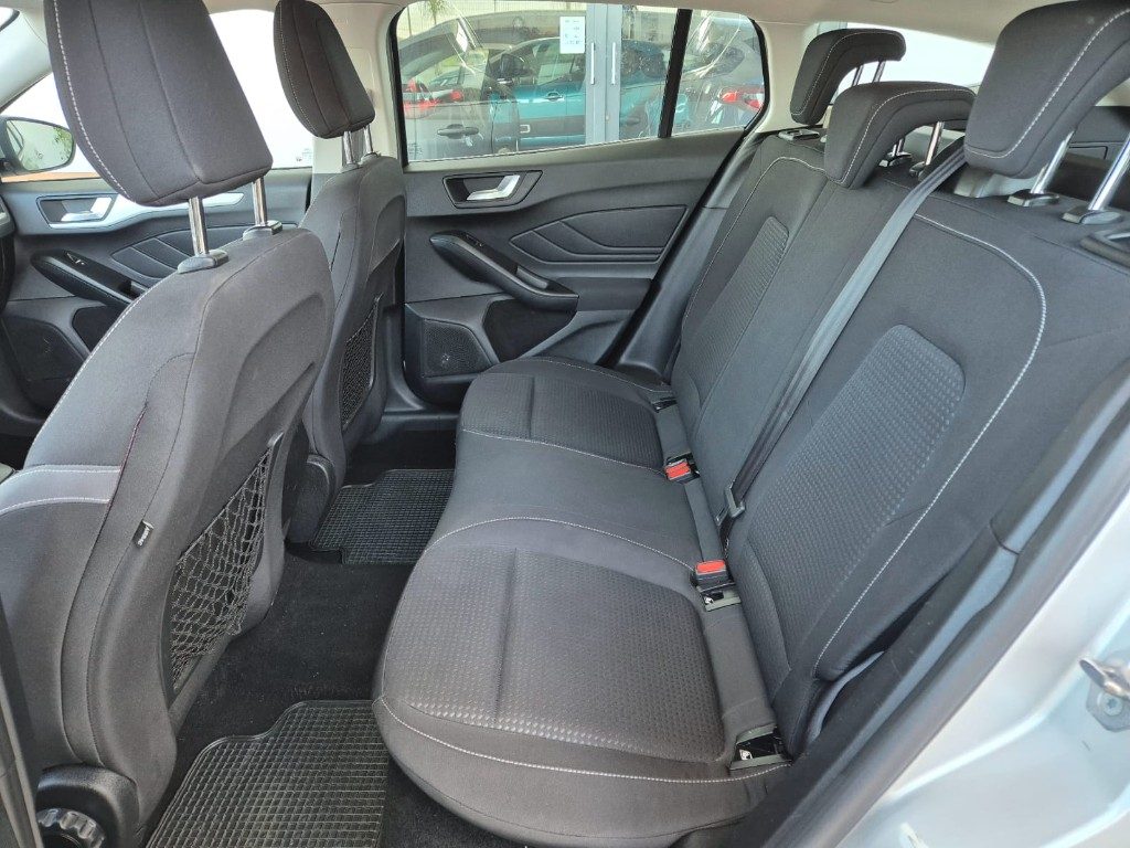 FORD Focus 1.5 EcoBlue 120 CV SW Business - 8