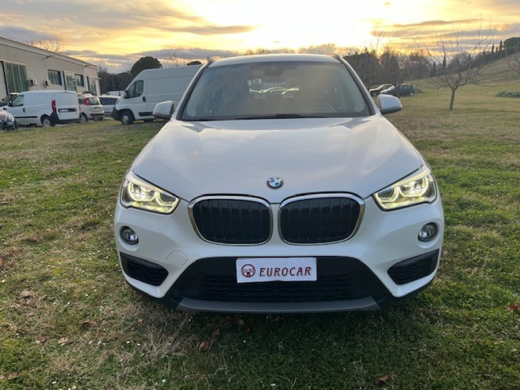 BMW X1 sDrive18d Advantage - 2