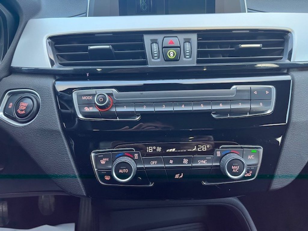 BMW X1 sDrive18d Advantage - 16