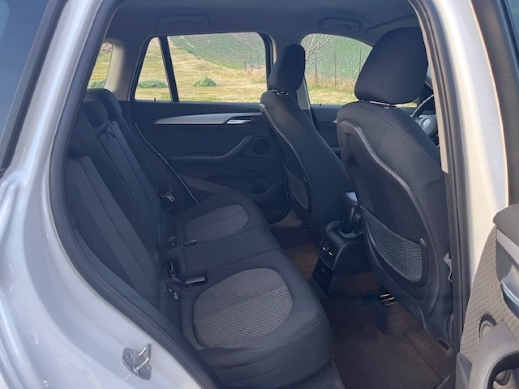 BMW X1 sDrive18d Advantage - 22