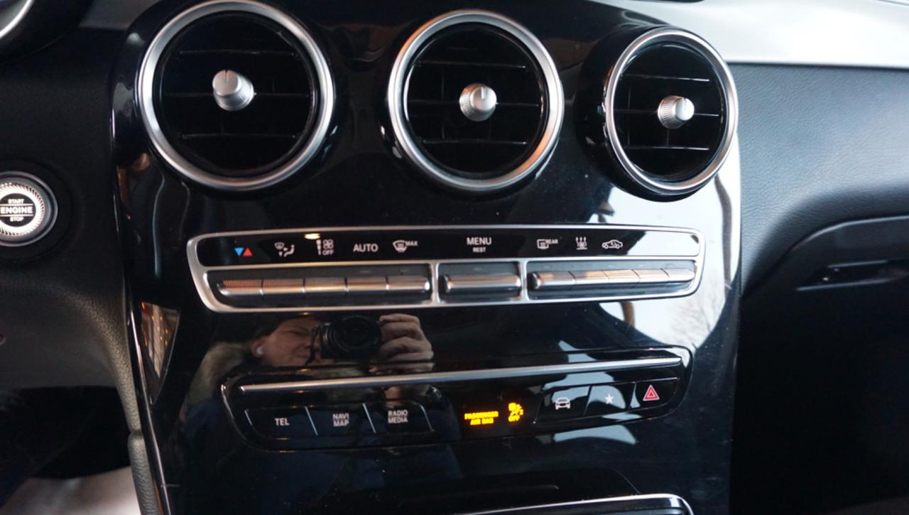 MERCEDES-BENZ GLC 300 de 4Matic EQ-Power Premium - 29