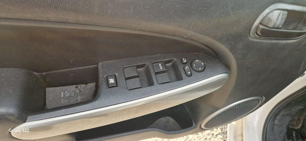 MAZDA 2 1.4L TD 68CV 5p. Play ok neopatentati - 6