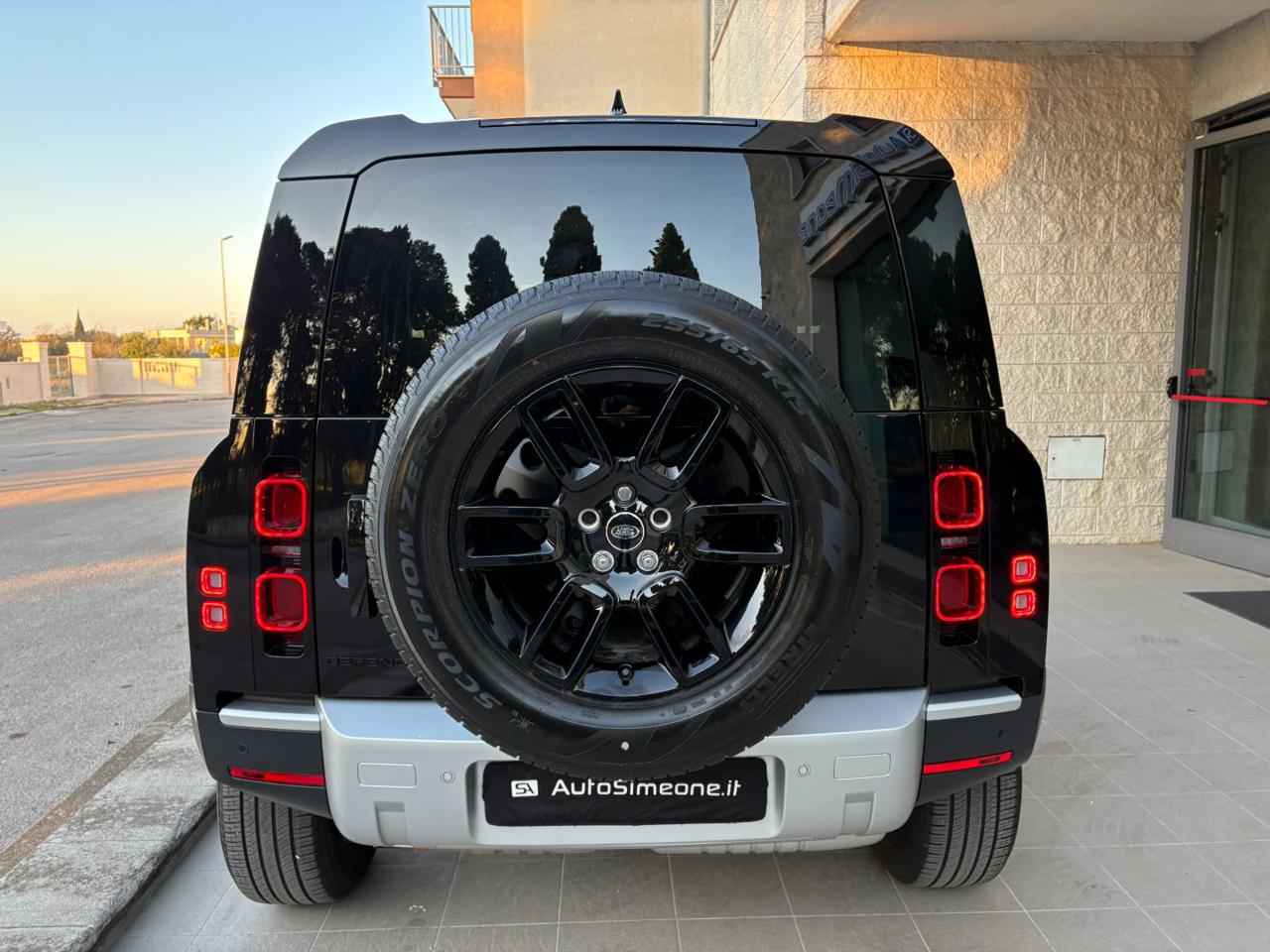 LAND ROVER Defender 90 3.0D I6 200 CV AWD Auto S. - 6