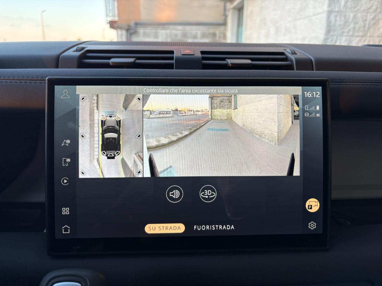 LAND ROVER Defender 90 3.0D I6 200 CV AWD Auto S. - 39