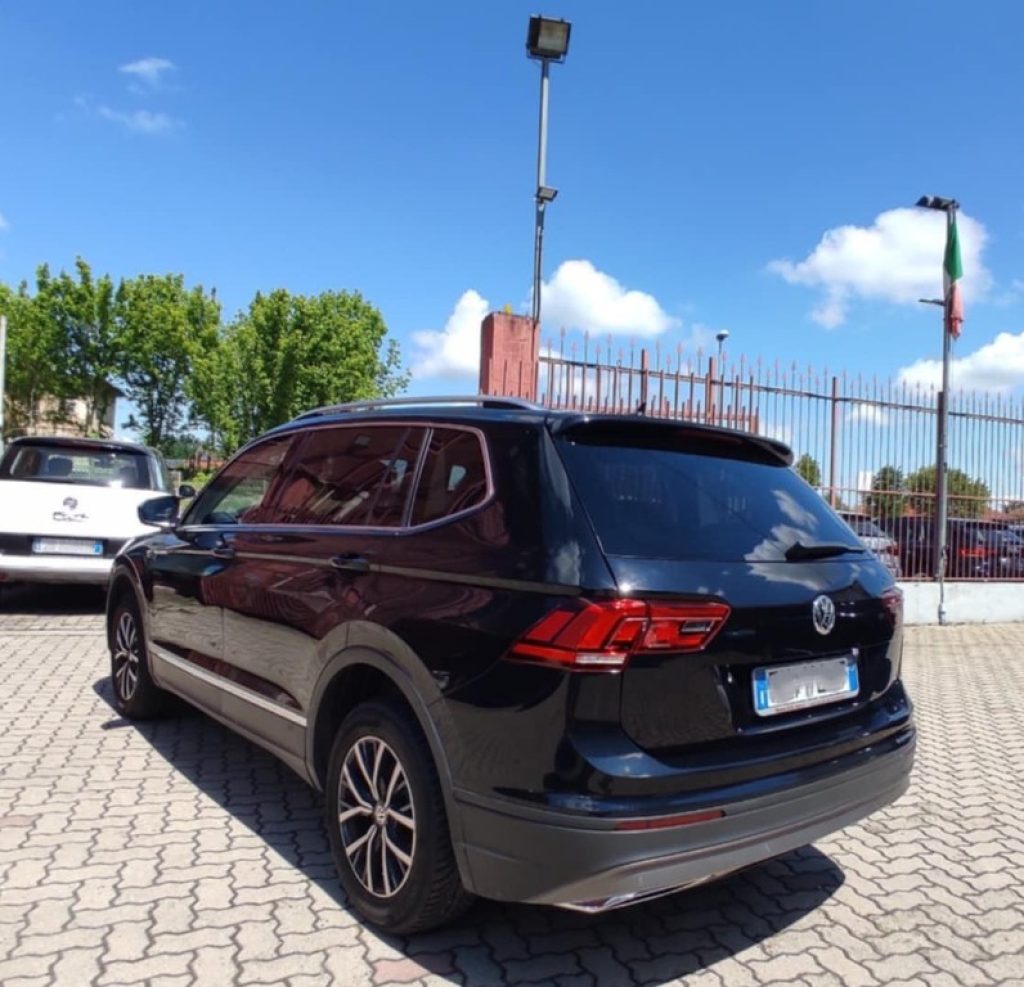 VOLKSWAGEN Tiguan Allspace 2.0 TDI 7 POSTI SCR DSG Business BMT - 19