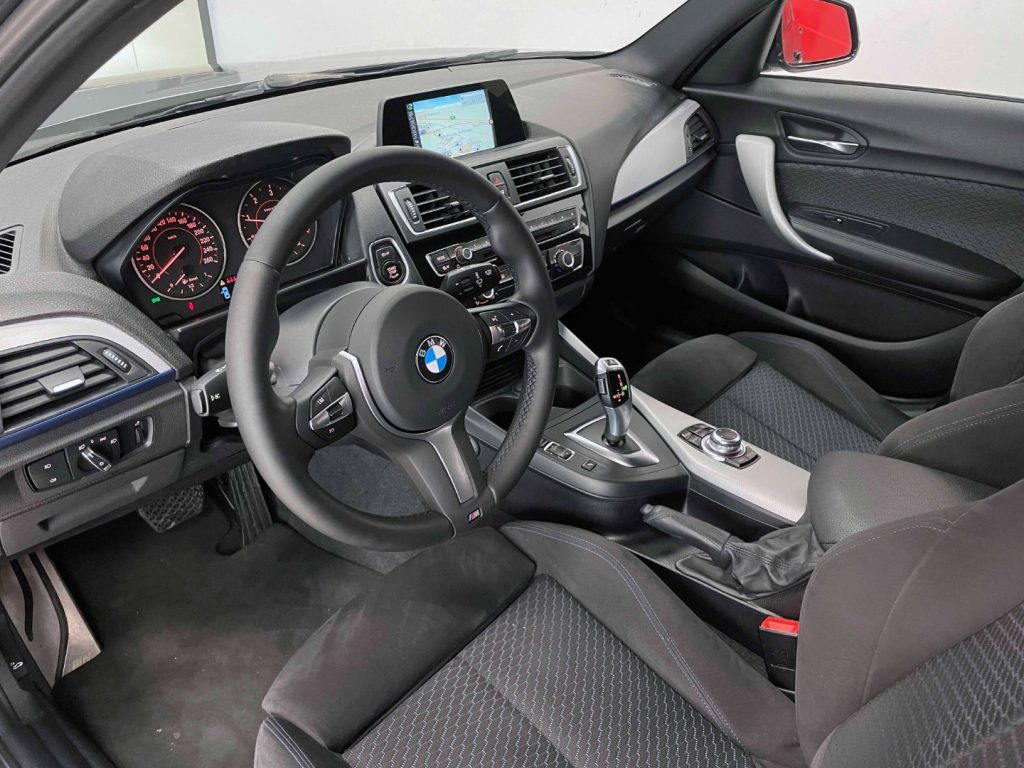 BMW 118 118D M-SPORT 5P - 16
