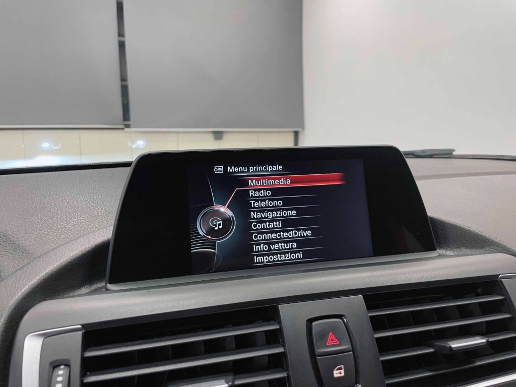 BMW 118 118D M-SPORT 5P - 22