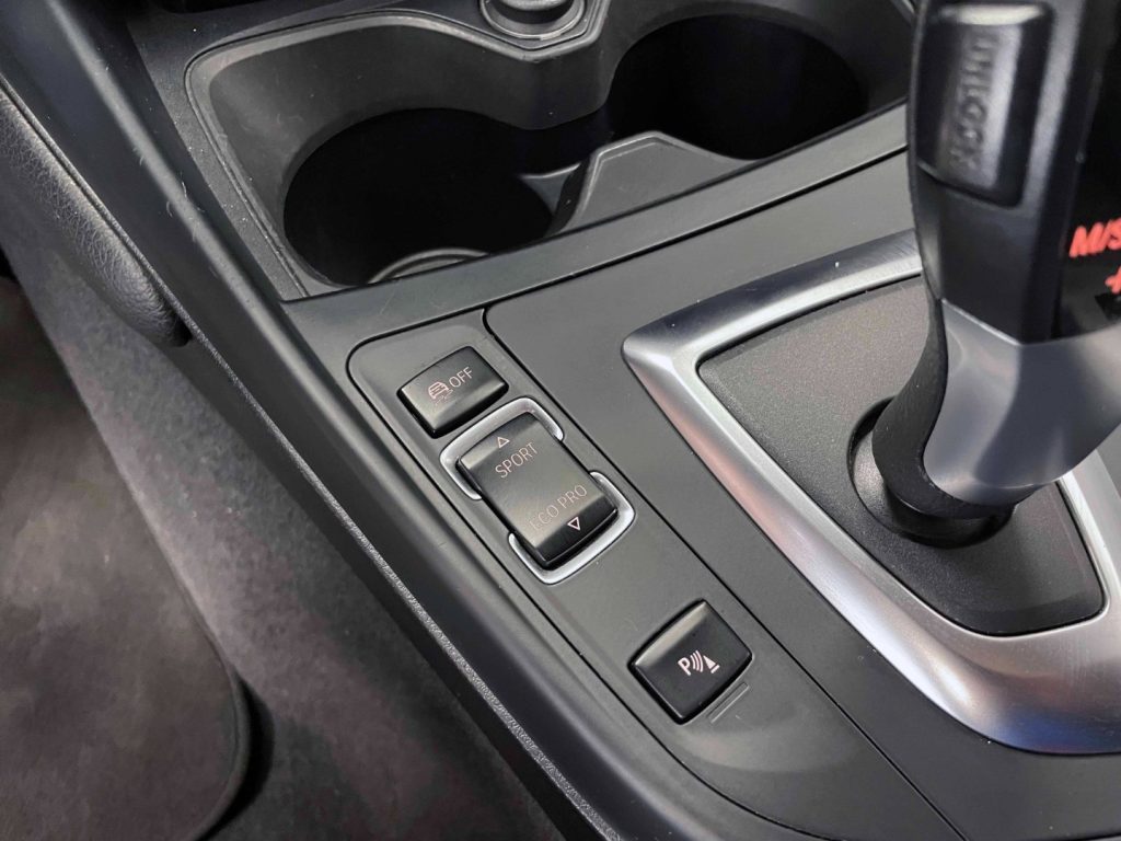 BMW 118 118D M-SPORT 5P - 46