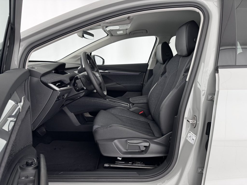 SKODA Elroq 60 - 7