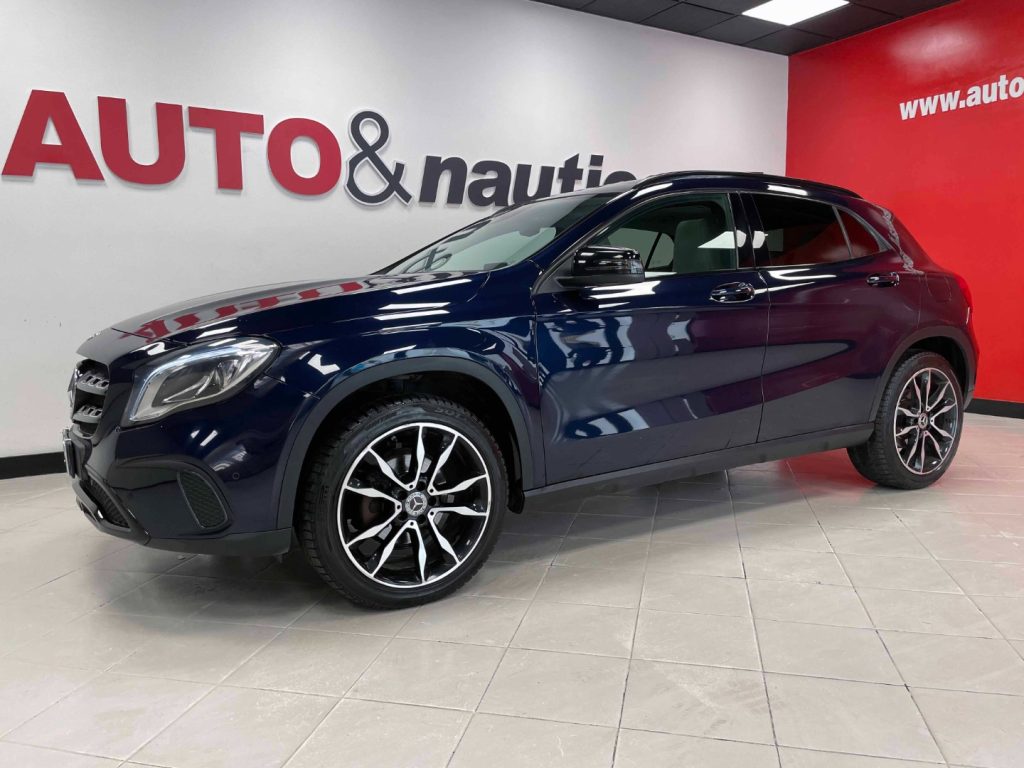MERCEDES-BENZ GLA 200 D SPORT AUTO - 3