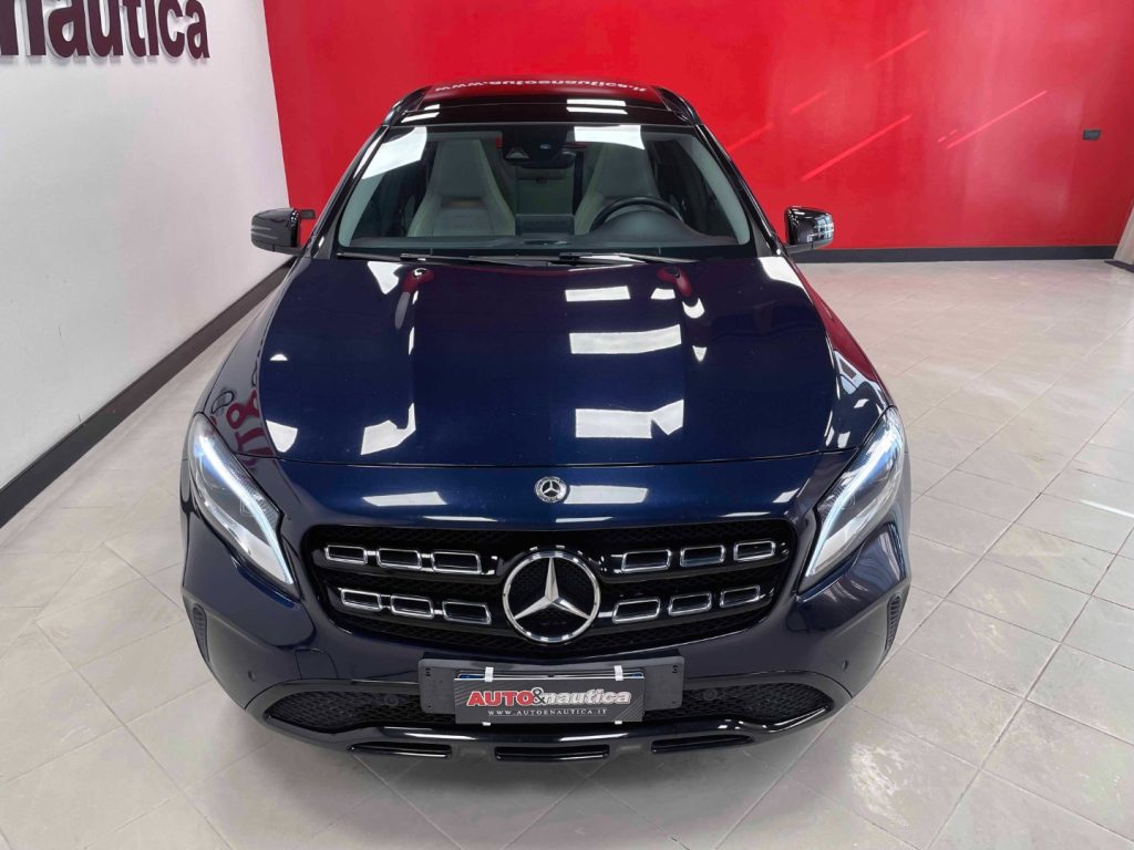 MERCEDES-BENZ GLA 200 D SPORT AUTO - 33