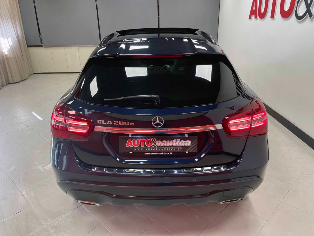 MERCEDES-BENZ GLA 200 D SPORT AUTO - 39