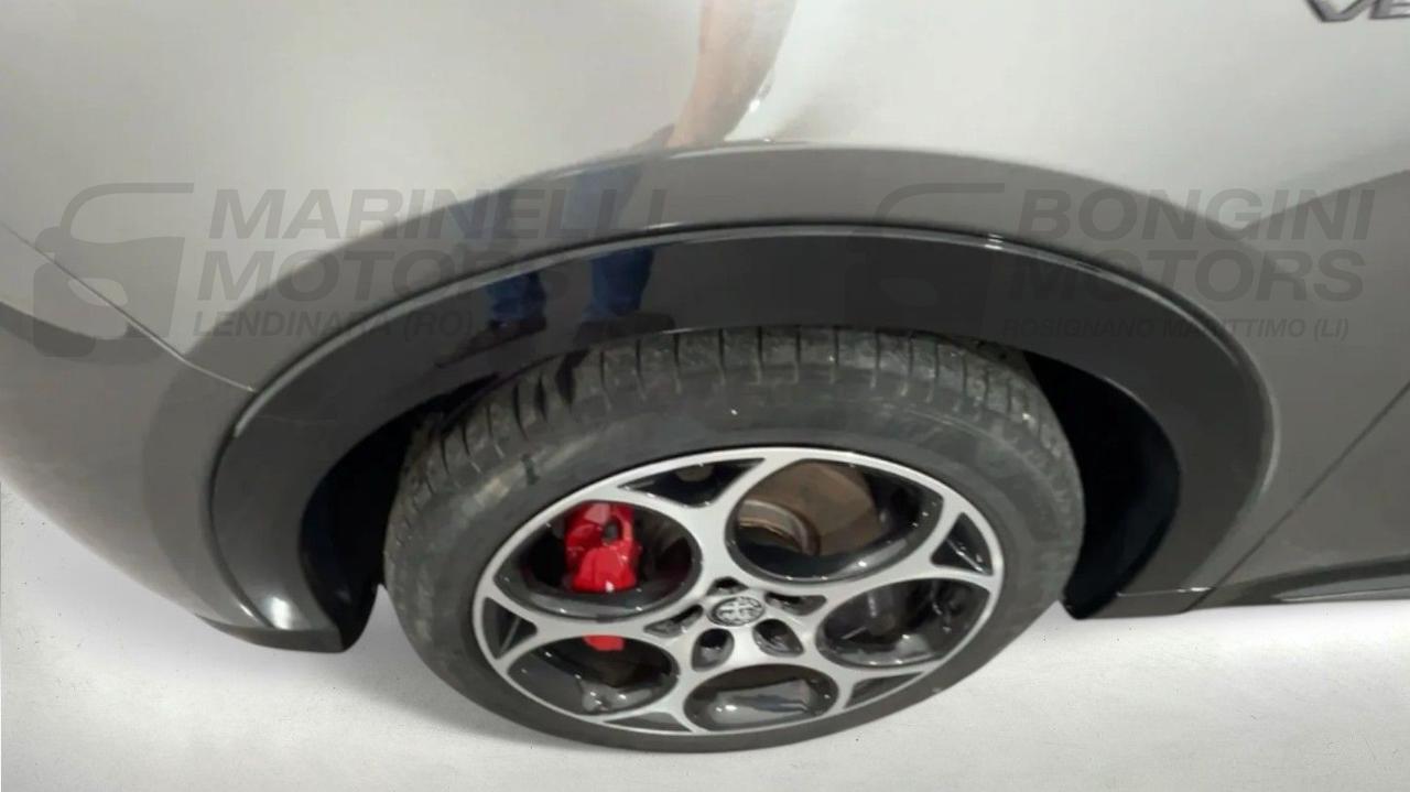 ALFA ROMEO Tonale 1.5 HYBRID 160CV TCT7 VELOCE - 4