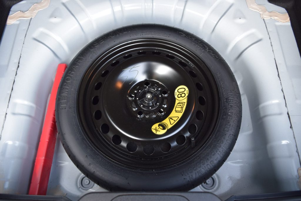 FORD Focus 1.0 EcoBoost 5pt Business 100 CV - 14