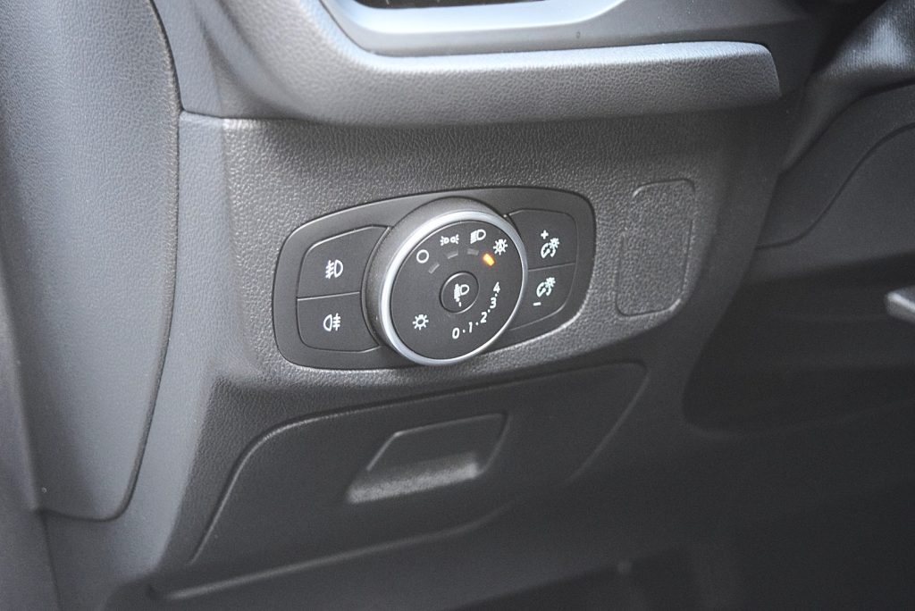 FORD Focus 1.0 EcoBoost 5pt Business 100 CV - 18