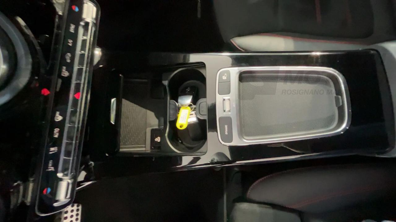 MERCEDES-BENZ A 200 CDI 163CV AUTO AMG - 16