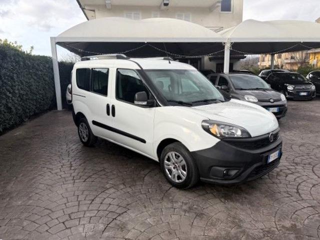 FIAT Doblo Bianco pastello