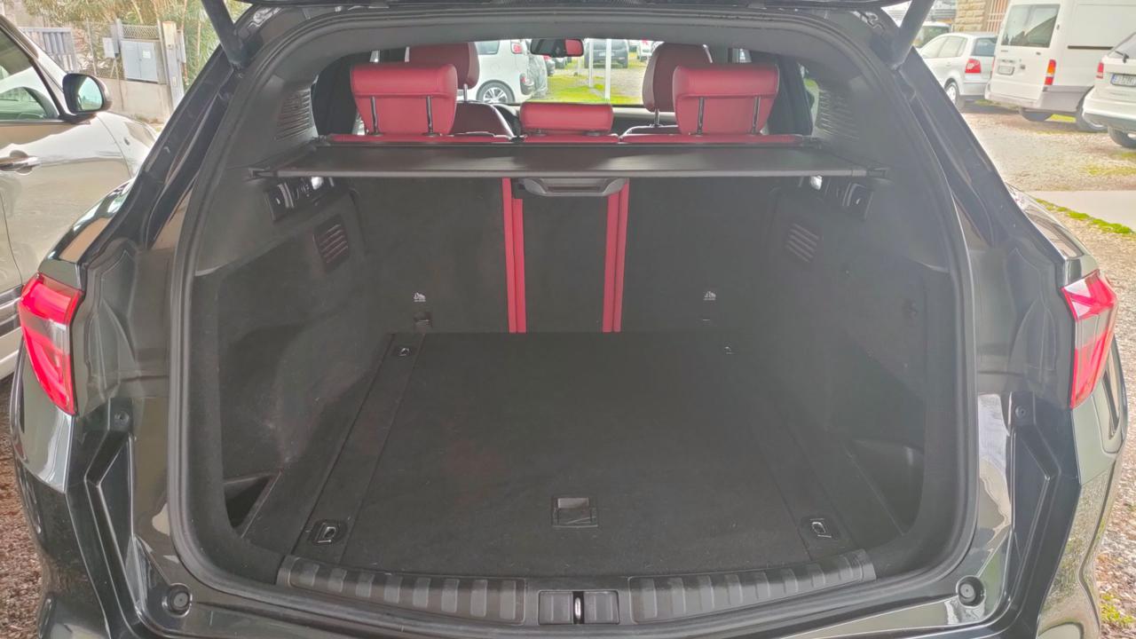 ALFA ROMEO Stelvio 2.2 Turbodiesel 210 CV AT8 Q4 Executive - 10