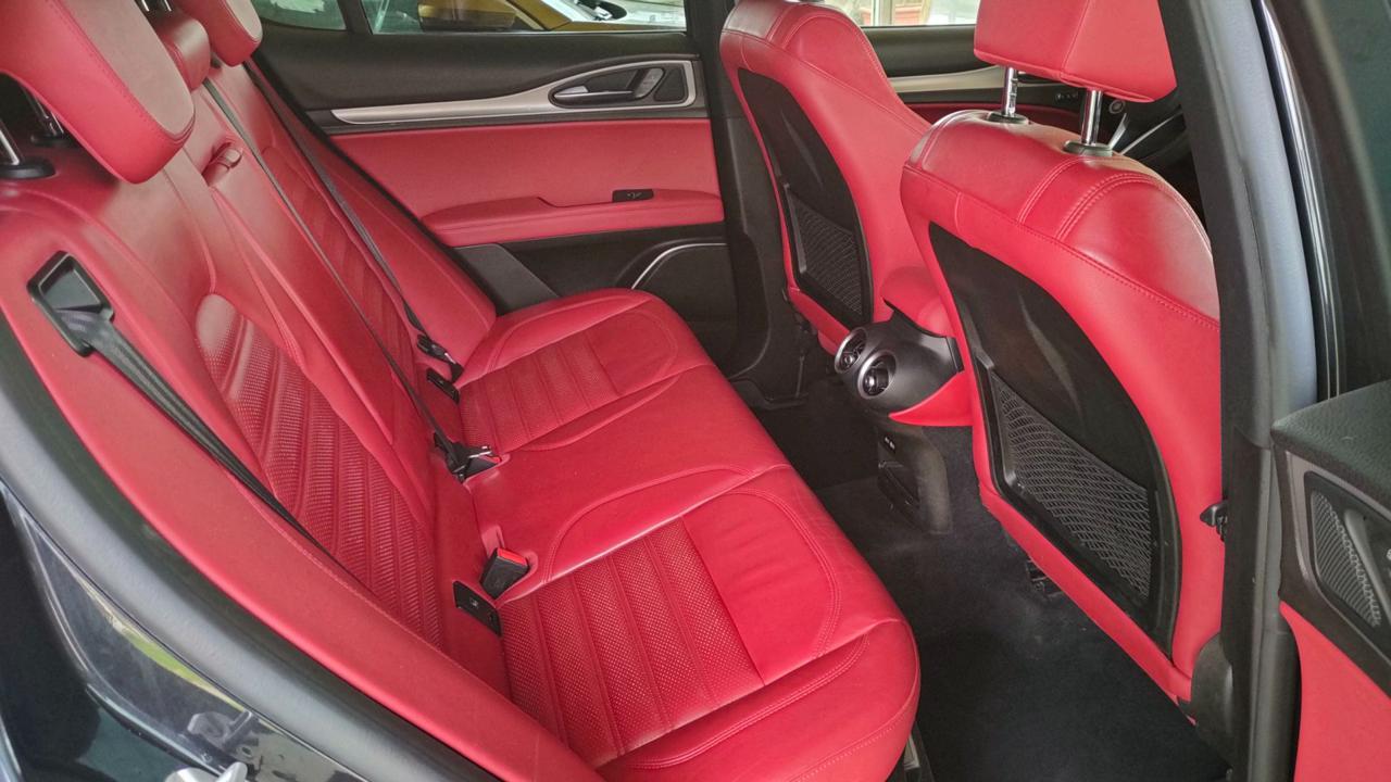 ALFA ROMEO Stelvio 2.2 Turbodiesel 210 CV AT8 Q4 Executive - 6