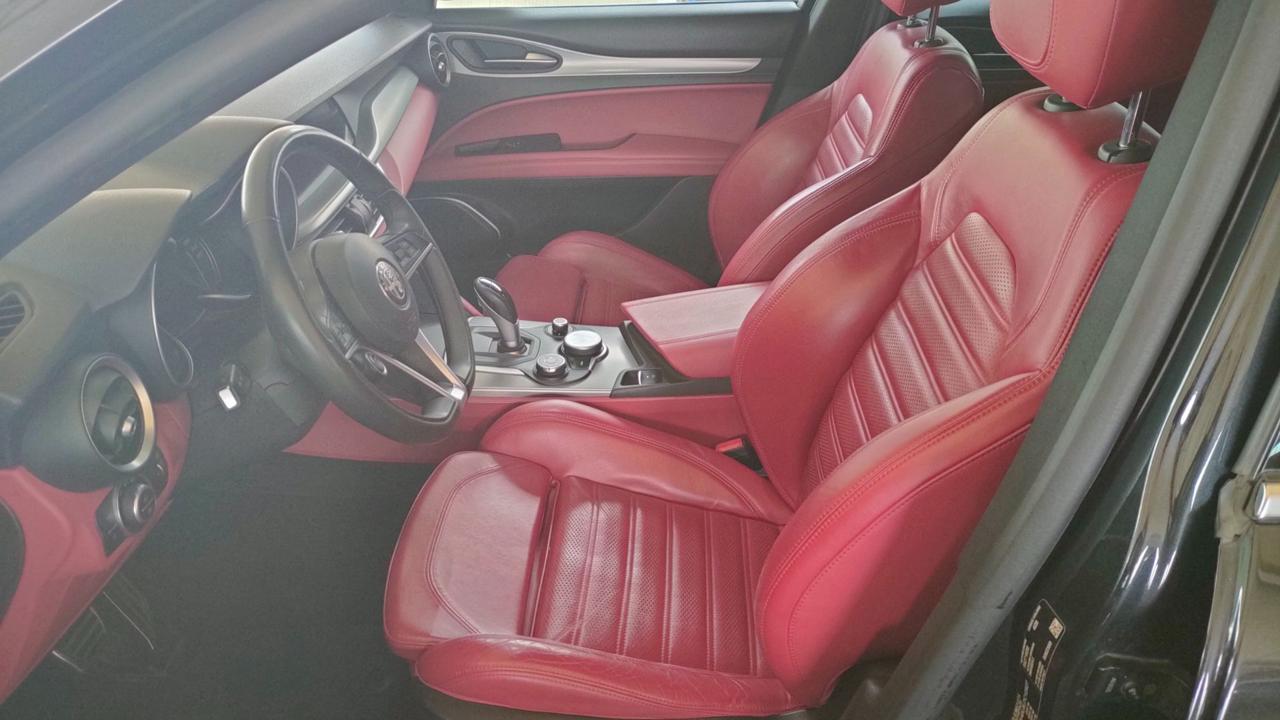 ALFA ROMEO Stelvio 2.2 Turbodiesel 210 CV AT8 Q4 Executive - 2