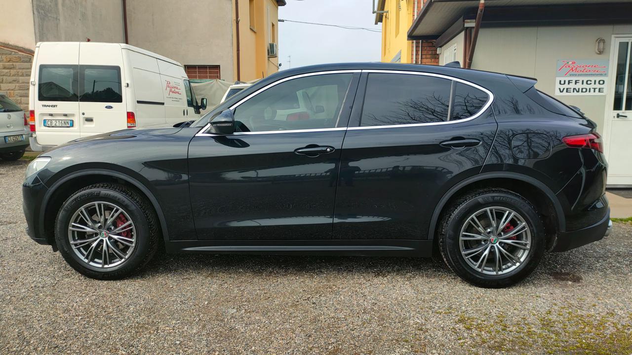 ALFA ROMEO Stelvio 2.2 Turbodiesel 210 CV AT8 Q4 Executive - 20