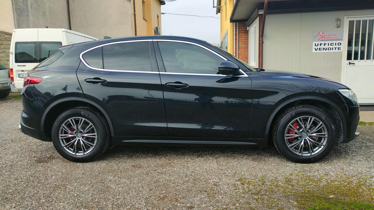 ALFA ROMEO Stelvio 2.2 Turbodiesel 210 CV AT8 Q4 Executive - 26