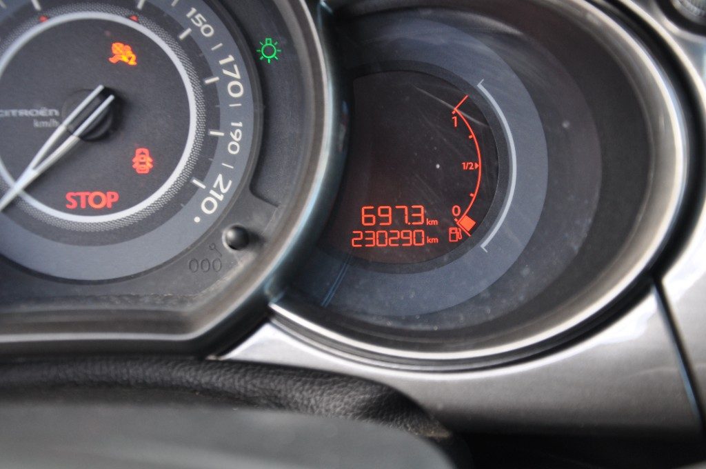 CITROEN C3 1.4 HDi 70 FAP Business - 14