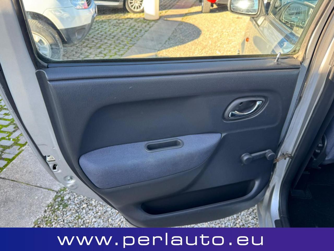OPEL Agila 1.2 16V Club - 13