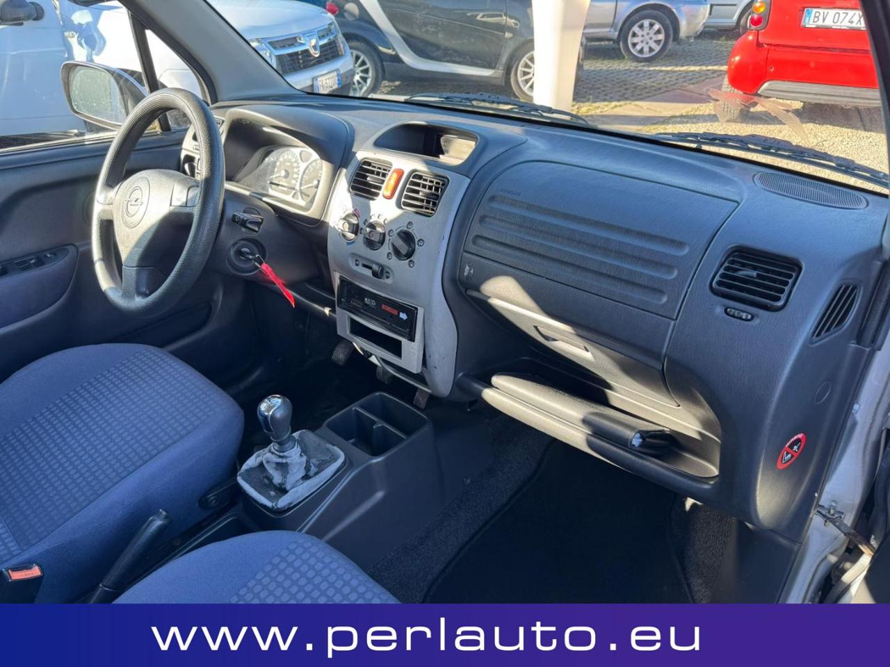 OPEL Agila 1.2 16V Club - 11