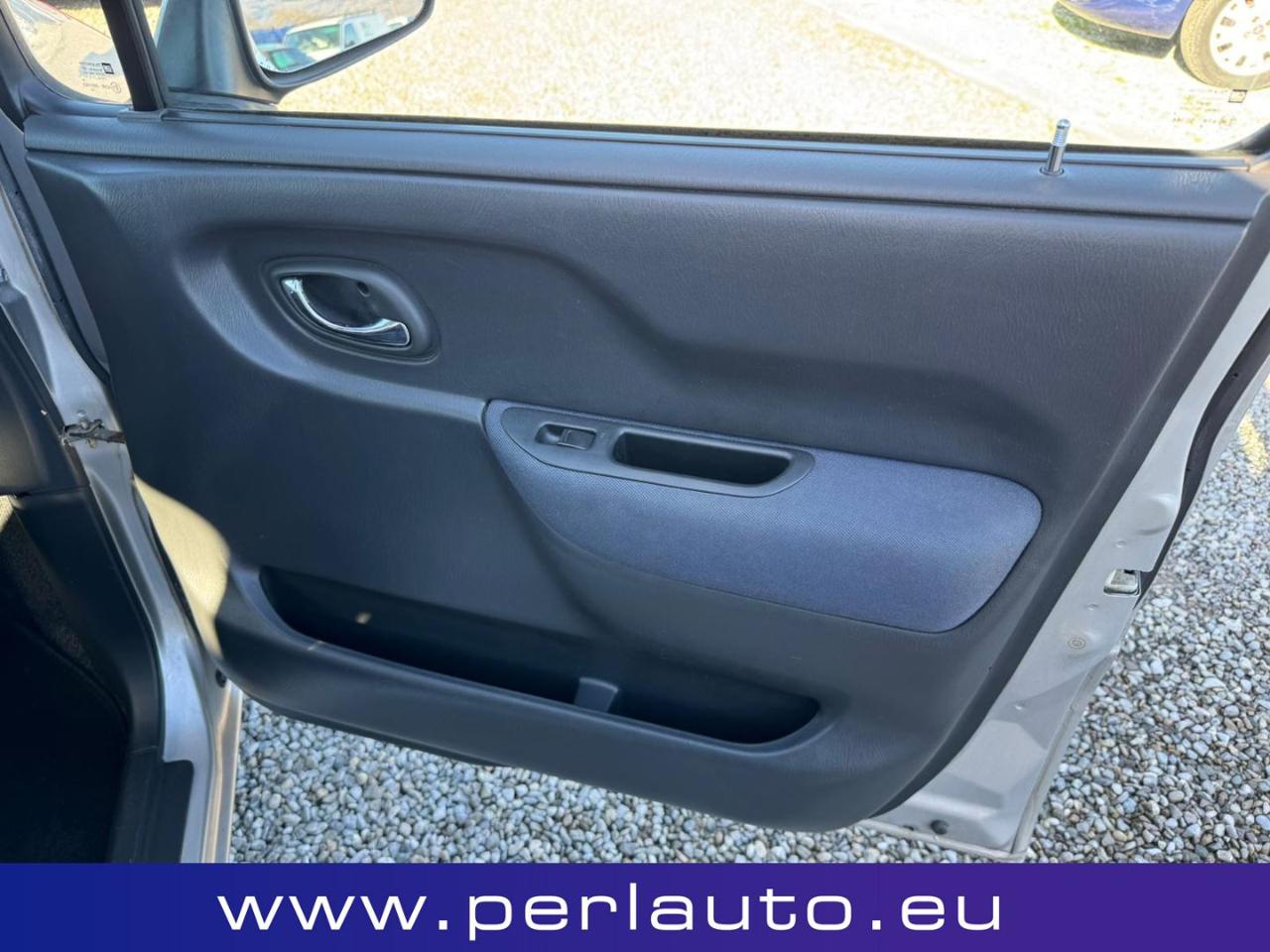 OPEL Agila 1.2 16V Club - 12