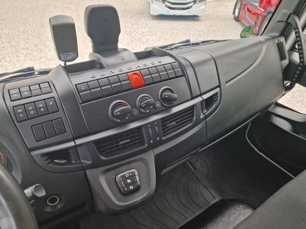 IVECO EUROCARGO 140E28 P EURO 6 FURGONE 7,30 + SPONDA - 12
